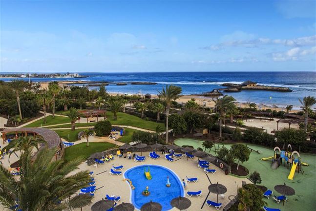 Elba Carlota Beach & Convention Resort
